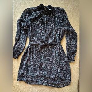 DR2 Black and Green Patterned Dress